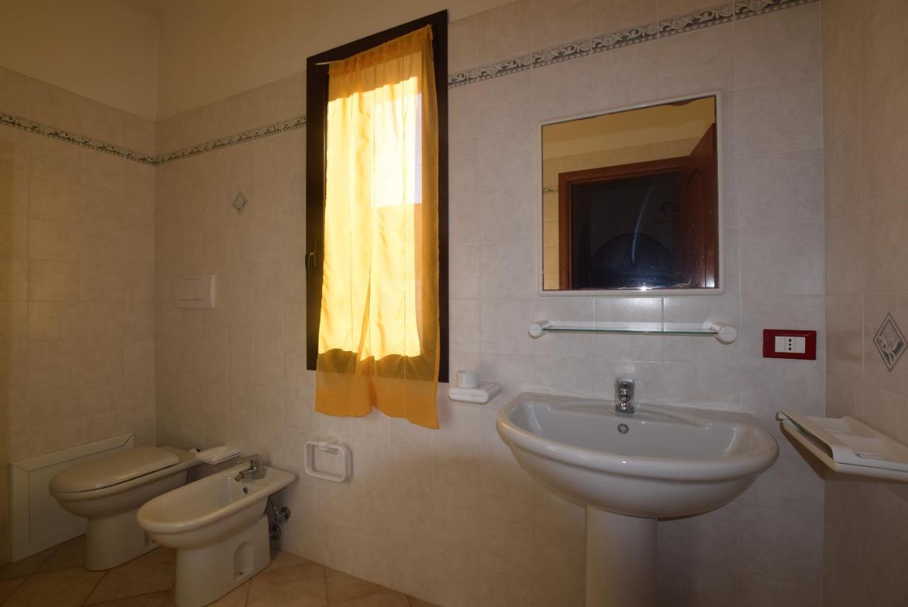 Residenze Agnese Apartment Valledoria  Ngoại thất bức ảnh
